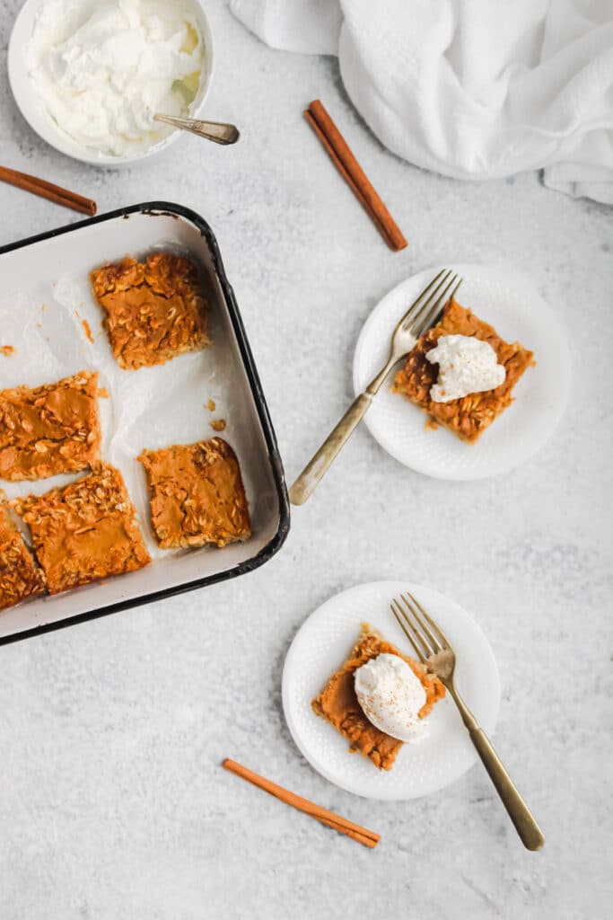 Pumpkin pie baked oatmeal overhead.